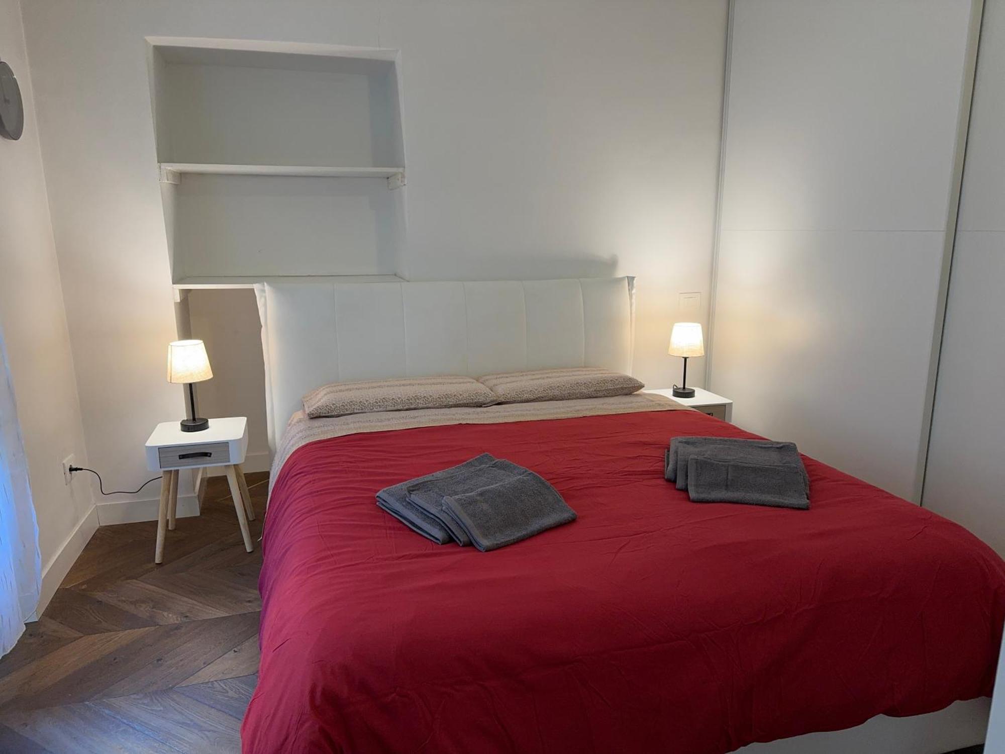 Apartamento 5 Min Porta Nuova, In The Centre Of Turín Exterior foto